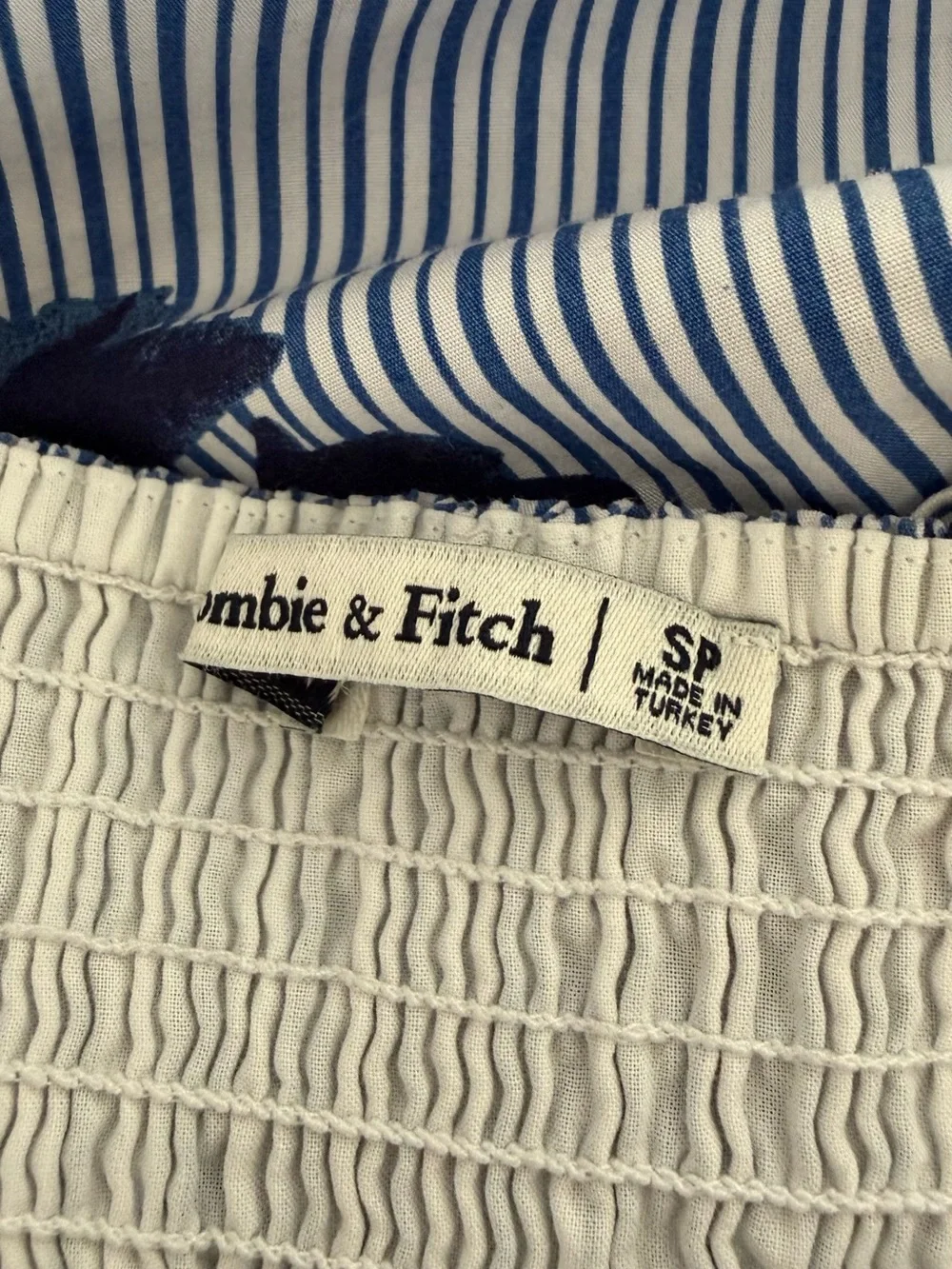 Abercrombie & Fitch breezy blue